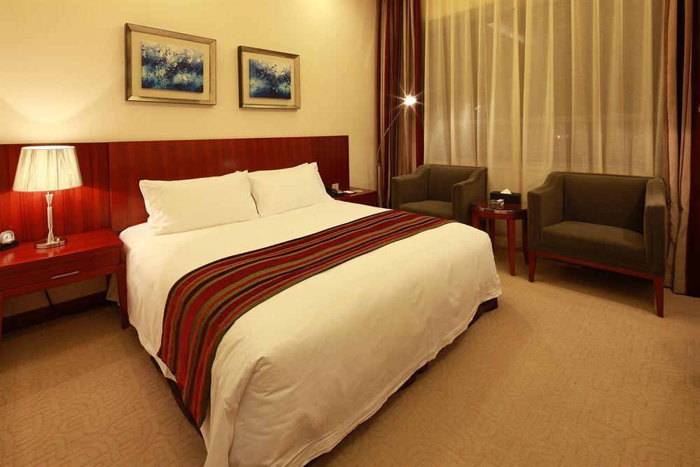 Shanghai Southern Airlines Pearl Hotel Exterior foto